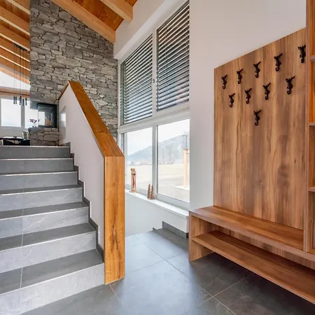 Vakantiehuis Grebenzen 44 *