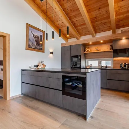 Vakantiehuis Grebenzen 44 *